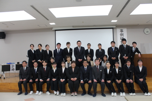 介護福祉学科　令和3年度　事例研究発表会