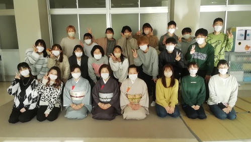 日本の伝統文化を学ぶ「お茶の作法」