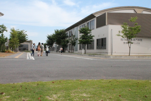 事前訪問を終え、翌朝の登校風景