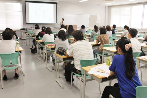 介護福祉学科「保護者会」開催