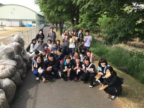河川アダプト事業に参加しました♪